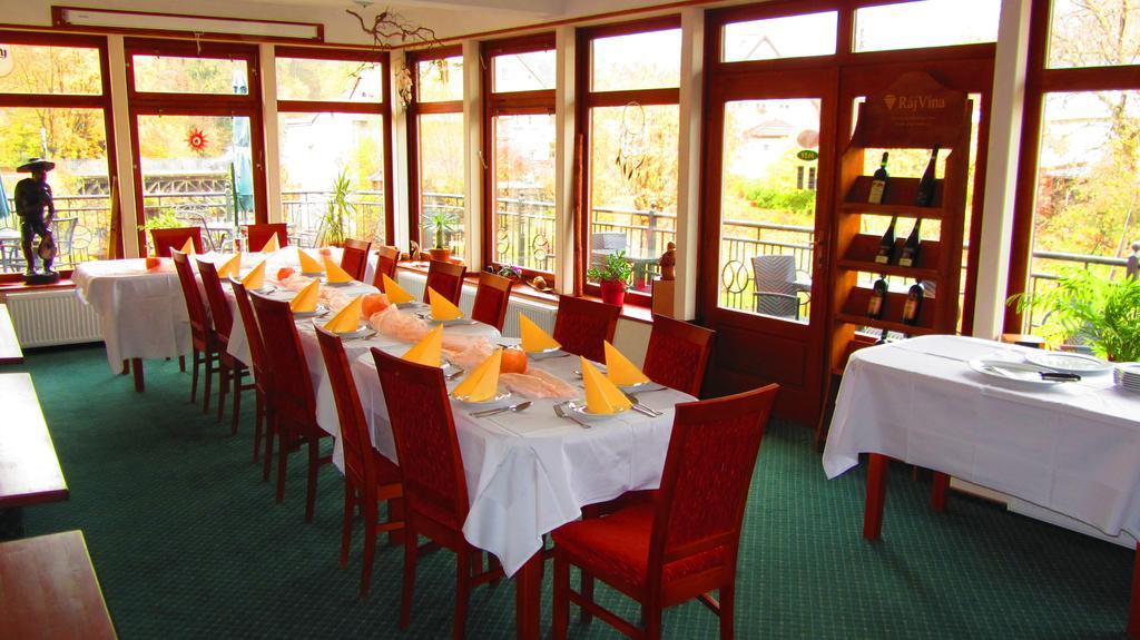 Wellness & Sport Hotel Ttc Vrchlabi Bagian luar foto