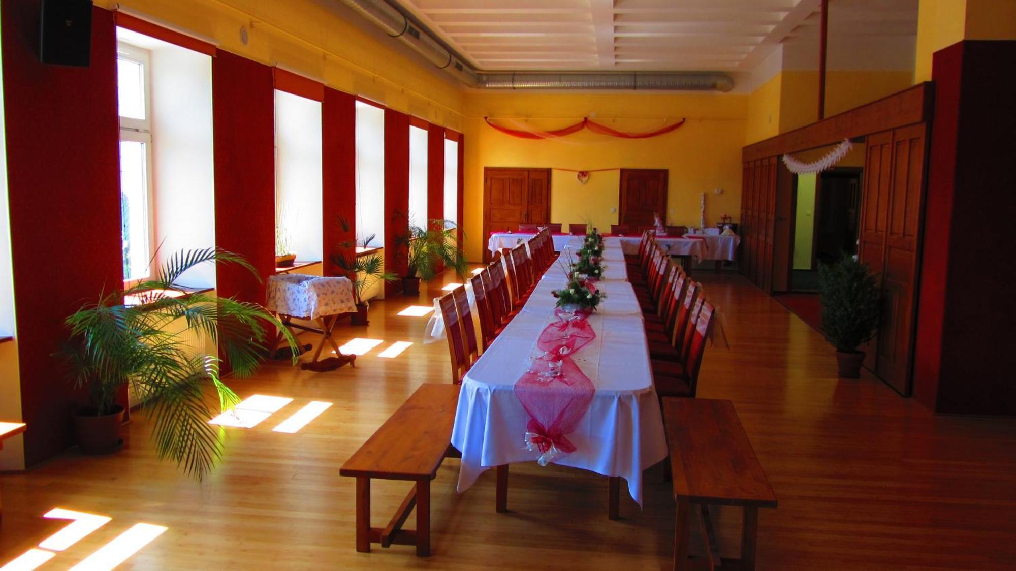 Wellness & Sport Hotel Ttc Vrchlabi Bagian luar foto