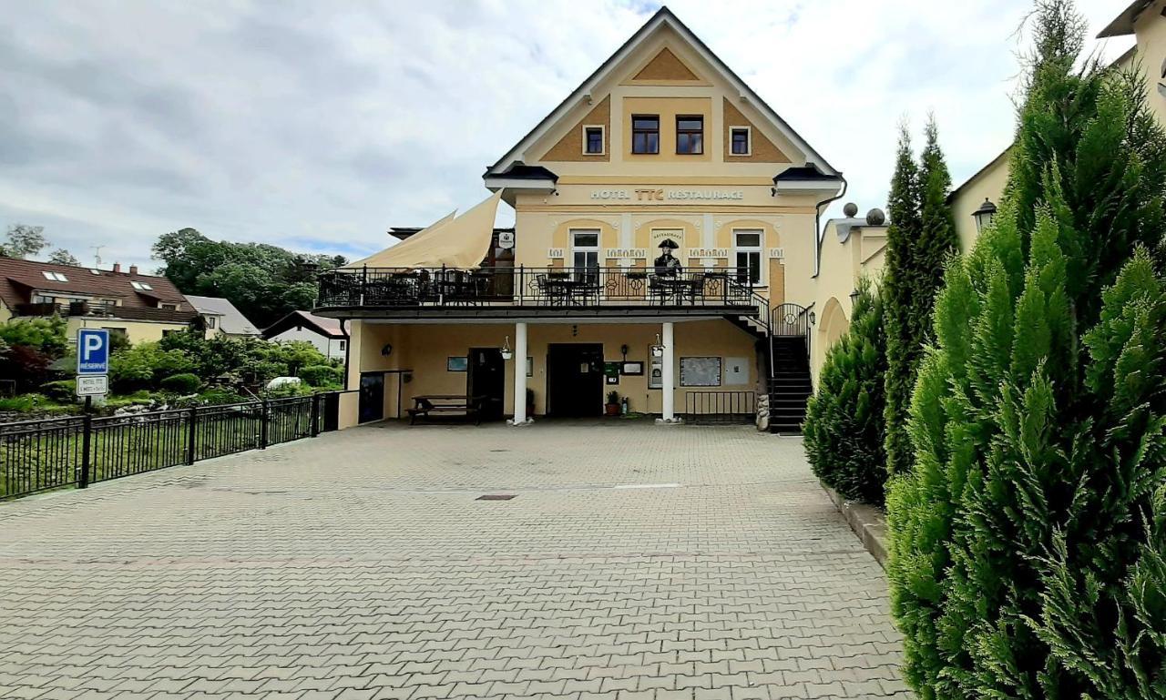 Wellness & Sport Hotel Ttc Vrchlabi Bagian luar foto